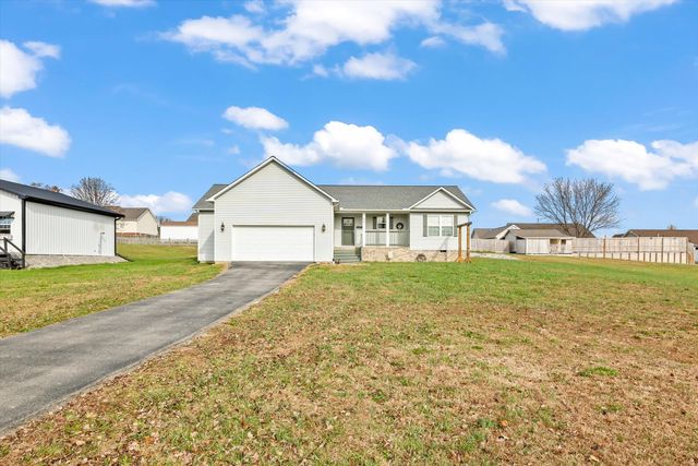 450 Golden Cir, Cookeville, TN 38506