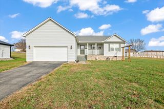 450 Golden Cir, Cookeville, TN 38506