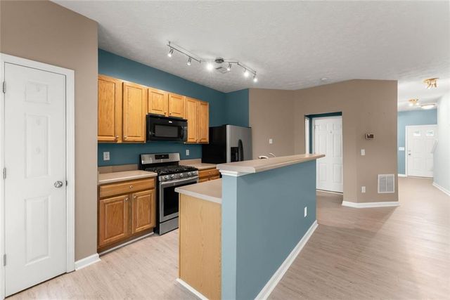 6711 Safeharbour Way, Flowery Branch, GA 30542