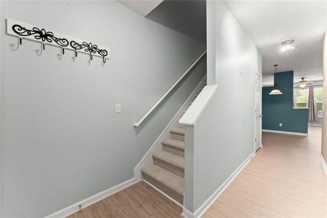 6711 Safeharbour Way, Flowery Branch, GA 30542
