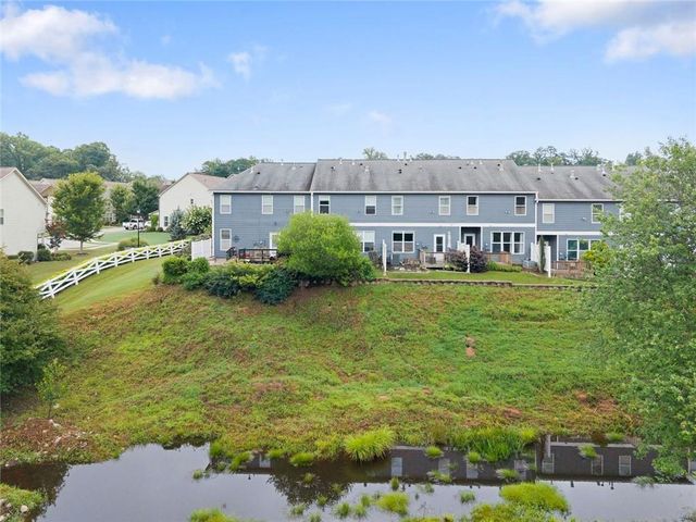 6711 Safeharbour Way, Flowery Branch, GA 30542