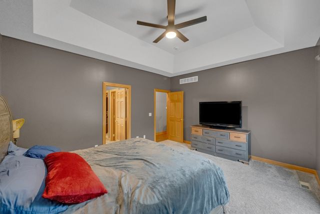 905 Timberline Drive, Polk City, IA 50226