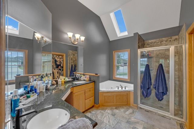 905 Timberline Drive, Polk City, IA 50226