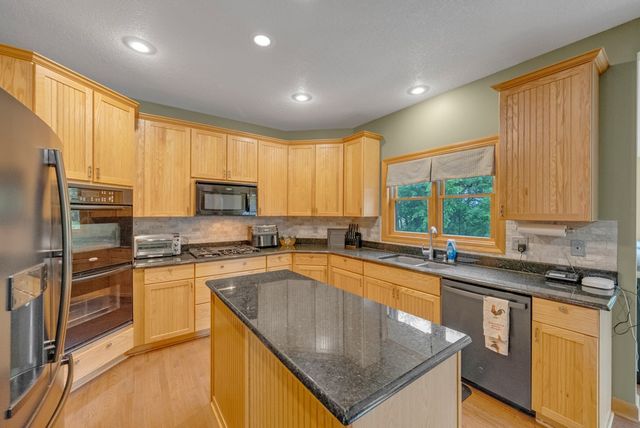 905 Timberline Drive, Polk City, IA 50226