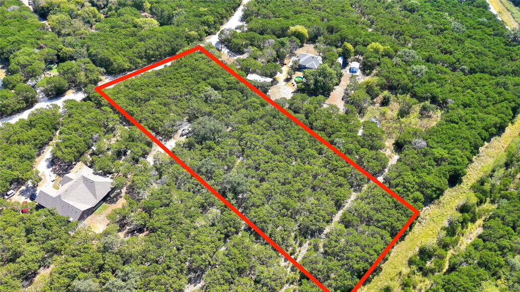 1024 Cedar Break Court, Cleburne, TX 76033