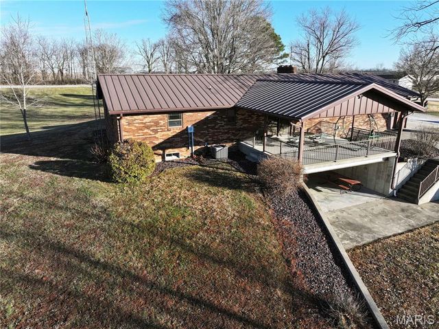 34 Missouri Lane, Perryville, MO 63775
