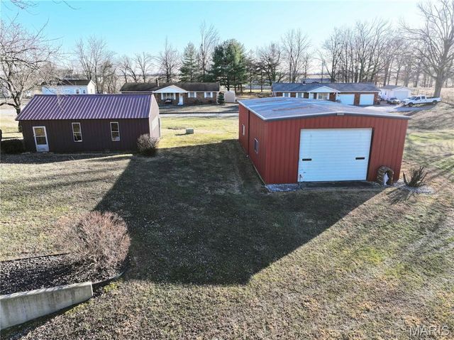 34 Missouri Lane, Perryville, MO 63775