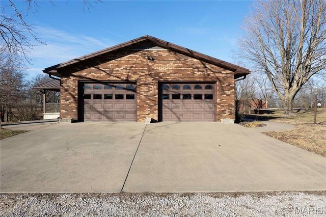 34 Missouri Lane, Perryville, MO 63775