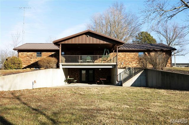 34 Missouri Lane, Perryville, MO 63775