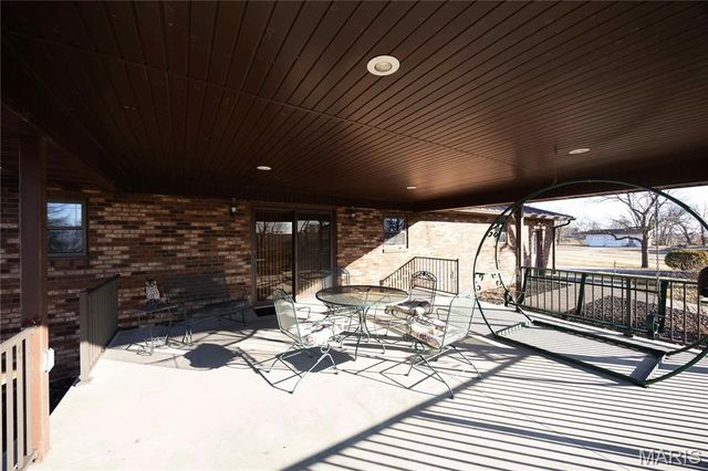 34 Missouri Lane, Perryville, MO 63775