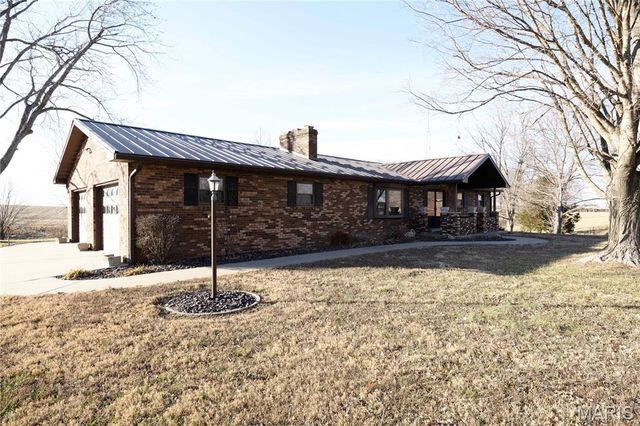34 Missouri Lane, Perryville, MO 63775