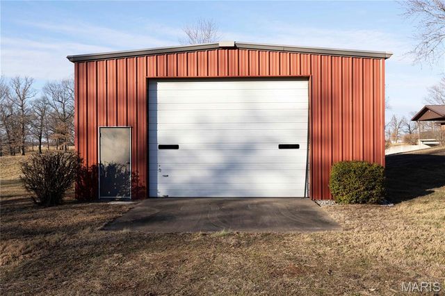 34 Missouri Lane, Perryville, MO 63775