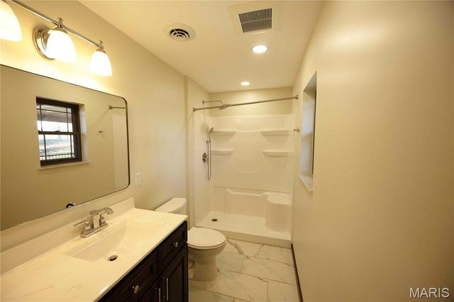 34 Missouri Lane, Perryville, MO 63775