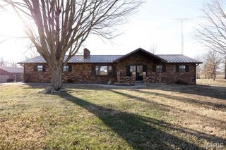 34 Missouri Lane, Perryville, MO 63775