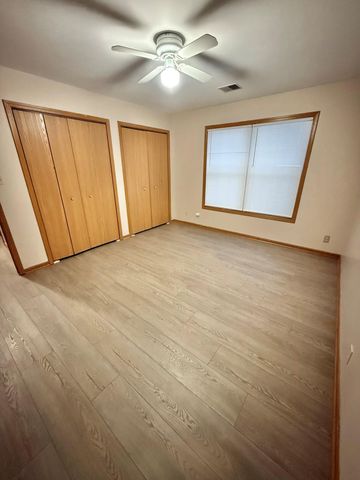 395 Plymouth Road B, Valparaiso, IN 46385