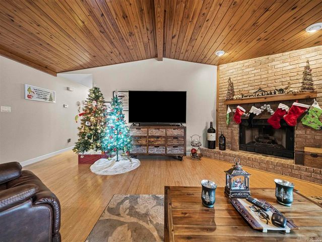 103 Coca Bay Point, Hot Springs, AR 71913