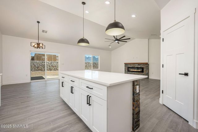 6534 Swan Street, Las Cruces, NM 88012