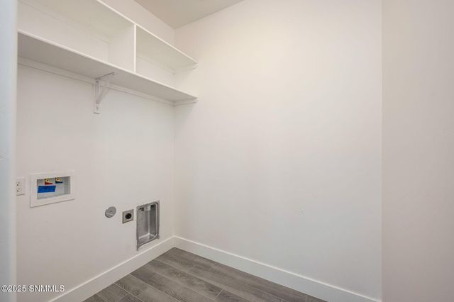 6534 Swan Street, Las Cruces, NM 88012