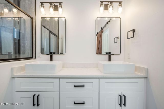 6534 Swan Street, Las Cruces, NM 88012