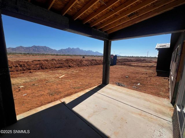 6534 Swan Street, Las Cruces, NM 88012