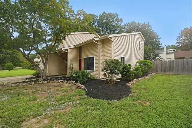 513 Great Park DR, Newport News, VA 23608