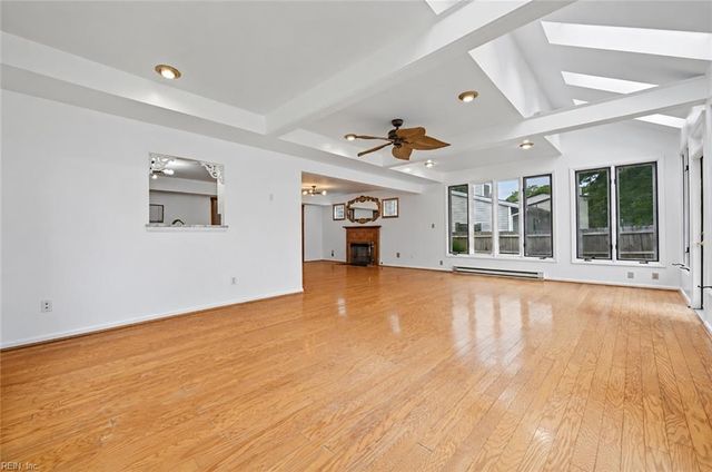 513 Great Park DR, Newport News, VA 23608