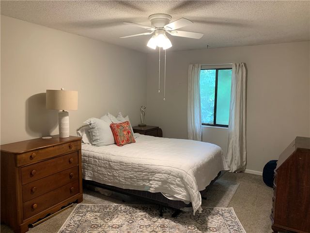 143 Copperfield Drive 6, Central, SC 29630