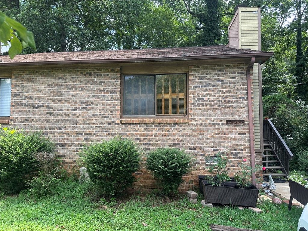 143 Copperfield Drive 6, Central, SC 29630