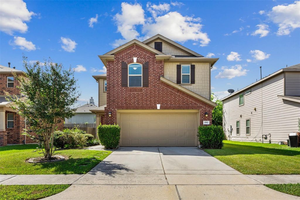 4703 Orchard Garden Way, Houston, TX 77066