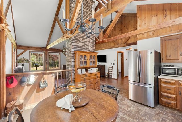 93 Hadley Rd, Merrimac, MA 01860