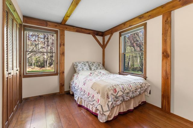 93 Hadley Rd, Merrimac, MA 01860