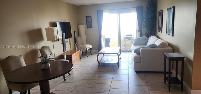 900 NE 18th Ave 1103, Fort Lauderdale, FL 33304