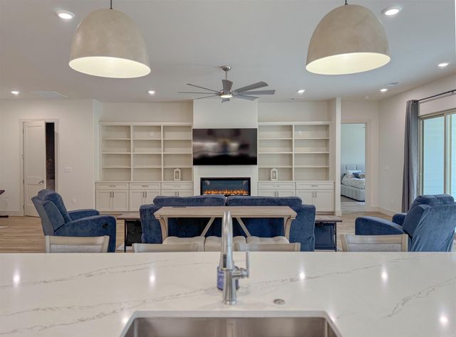 24 Zarina Lane, Hot Springs Village, AR 71909