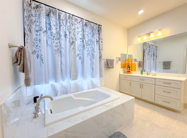 24 Zarina Lane, Hot Springs Village, AR 71909