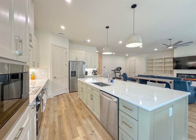 24 Zarina Lane, Hot Springs Village, AR 71909