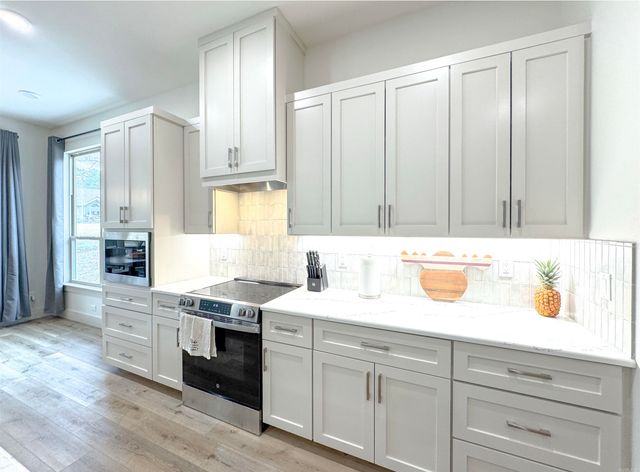 24 Zarina Lane, Hot Springs Village, AR 71909