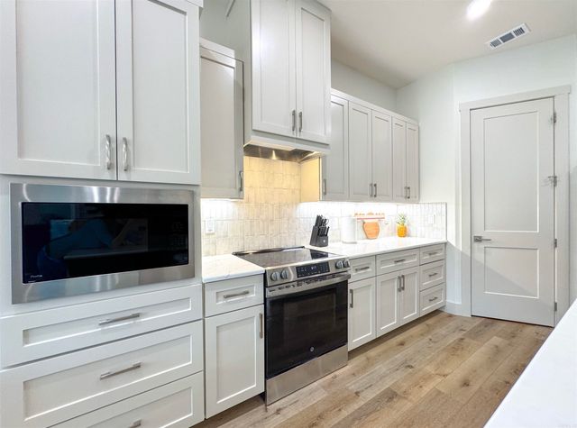 24 Zarina Lane, Hot Springs Village, AR 71909