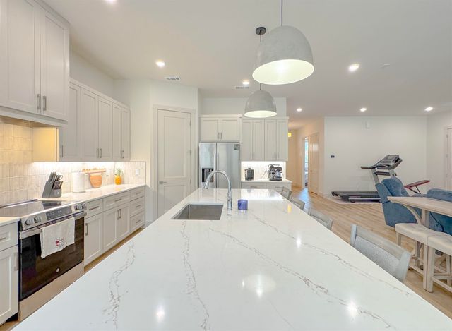 24 Zarina Lane, Hot Springs Village, AR 71909