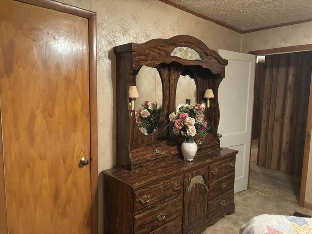 2462 Dixie Highway, Bedford, IN 47421