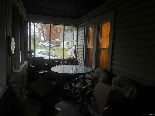 2462 Dixie Highway, Bedford, IN 47421