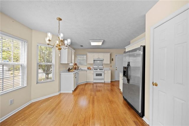 530 Chandon Way, Lawrenceville, GA 30044