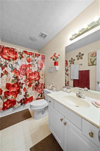 530 Chandon Way, Lawrenceville, GA 30044