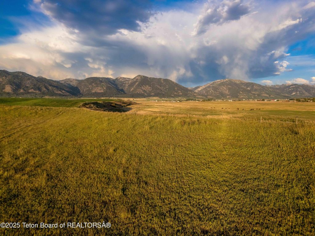 FRANKLIN, Thayne, WY 83127 photo 8
