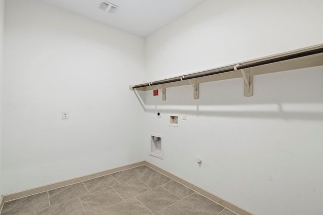 12515 Newport Arch Lane, Houston, TX 77047