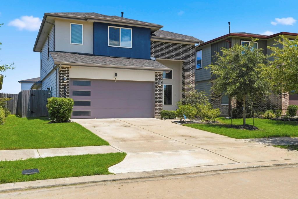 12515 Newport Arch Lane, Houston, TX 77047