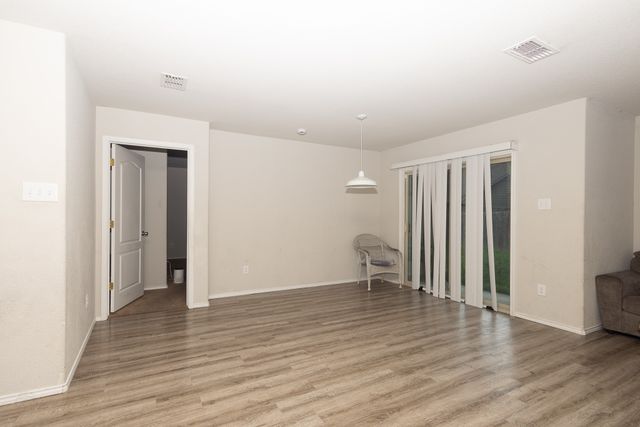 6249 Topsail Drive, Fort Worth, TX 76179