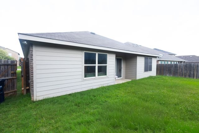 6249 Topsail Drive, Fort Worth, TX 76179