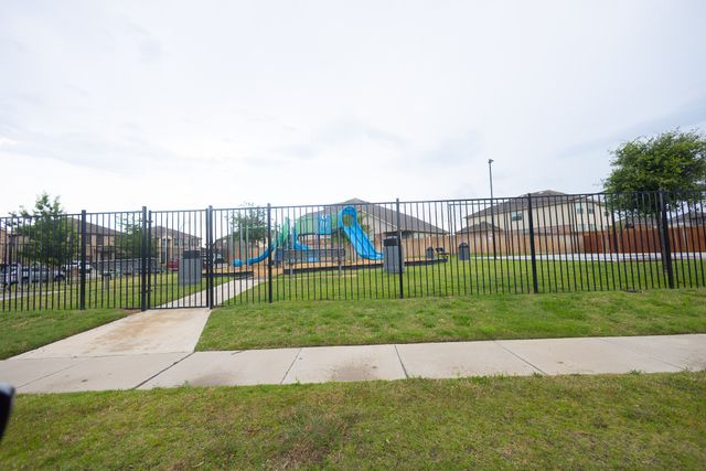 6249 Topsail Drive, Fort Worth, TX 76179