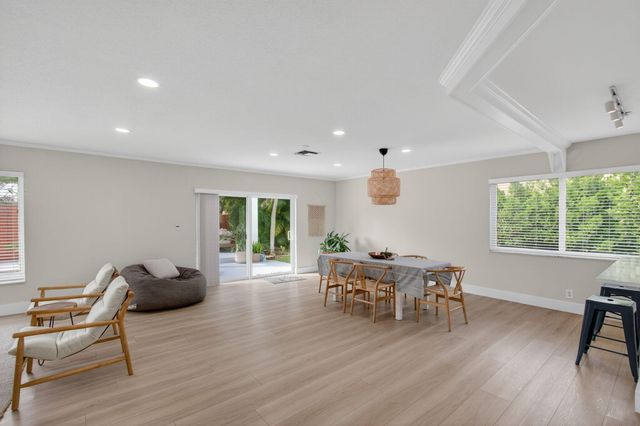 802 Mallard Drive, Delray Beach, FL 33444