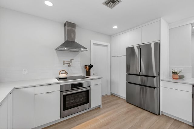 802 Mallard Drive, Delray Beach, FL 33444